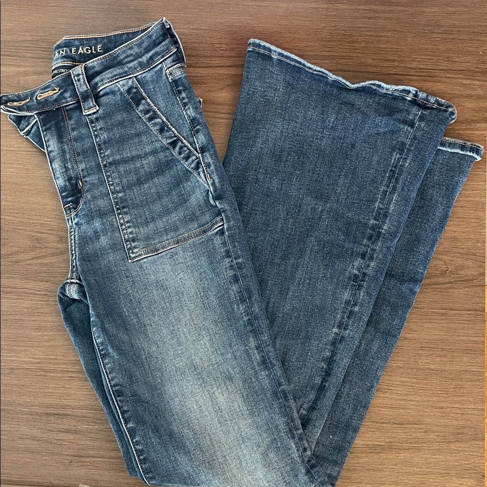 American Eagle Outfitters Women's Super High Rise Flare Jeans in Dark Blue Size